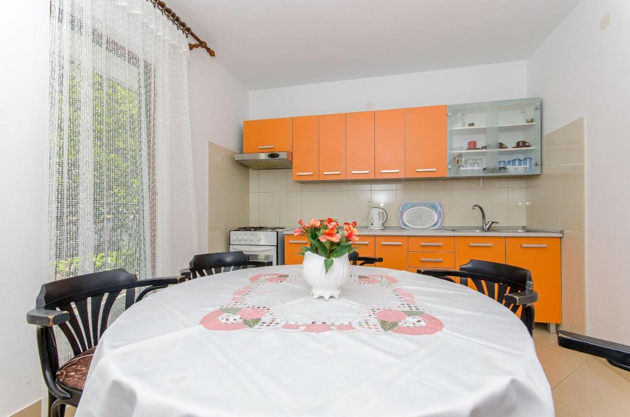 Apartments Moloco 드레베니크 외부 사진
